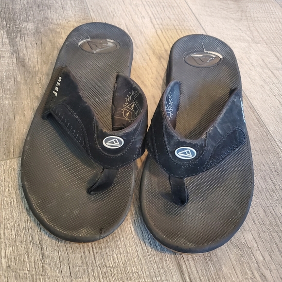 Reef Fanning Bottle Opener Sandals - Picture 3 of 6